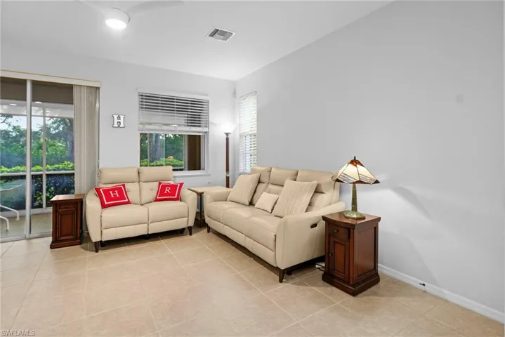 10511 Diamante Way, Fort Myers, Florida 33913