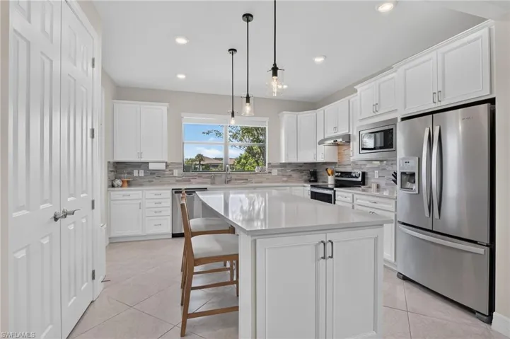 12056 Westmoreland Way, Fort Myers, Florida 33913