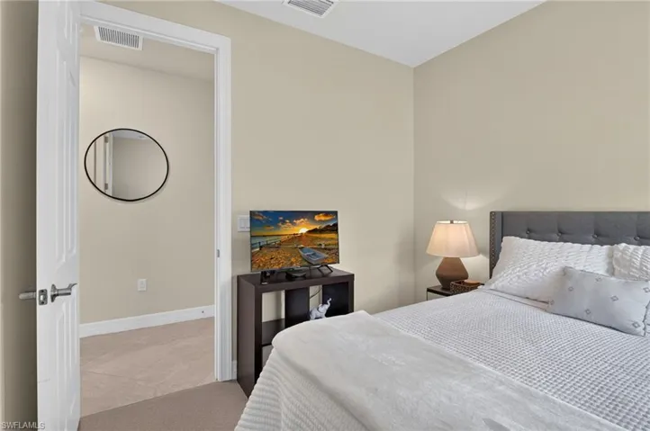 Queen size bed