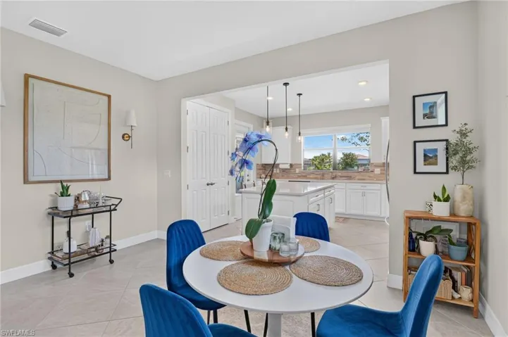 12056 Westmoreland Way, Fort Myers, Florida 33913