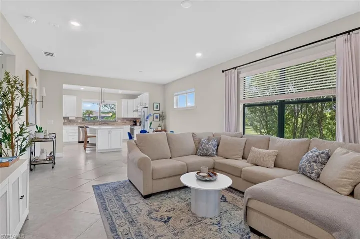 12056 Westmoreland Way, Fort Myers, Florida 33913