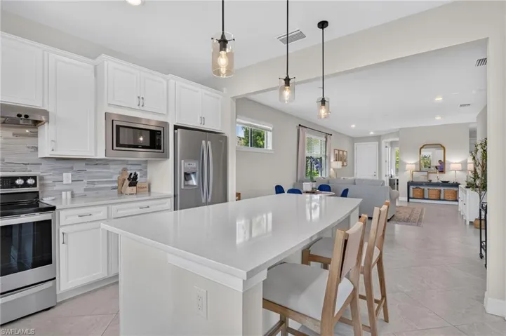 12056 Westmoreland Way, Fort Myers, Florida 33913