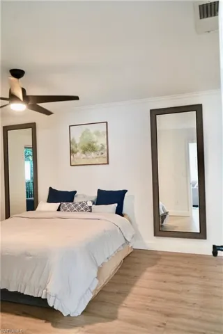 910  Vanderbilt Beach  RD, Naples, FL 34108