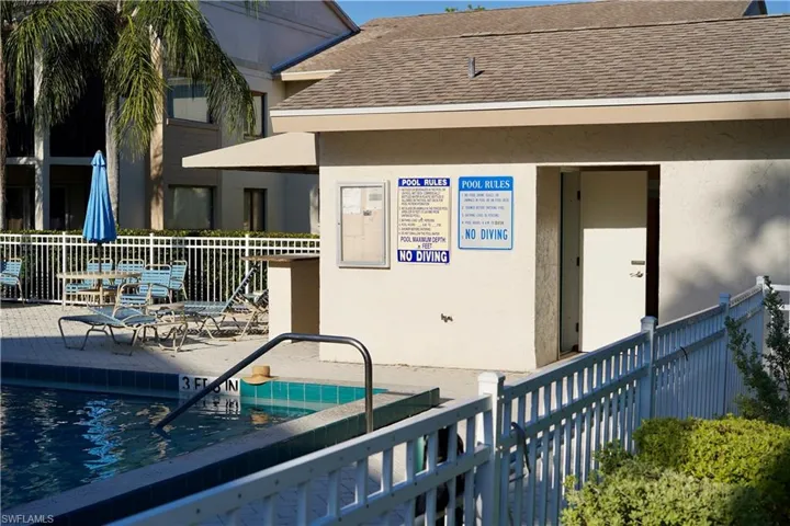 910  Vanderbilt Beach  RD, Naples, FL 34108