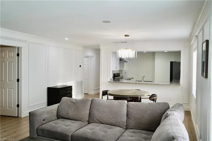 910  Vanderbilt Beach  RD, Naples, FL 34108
