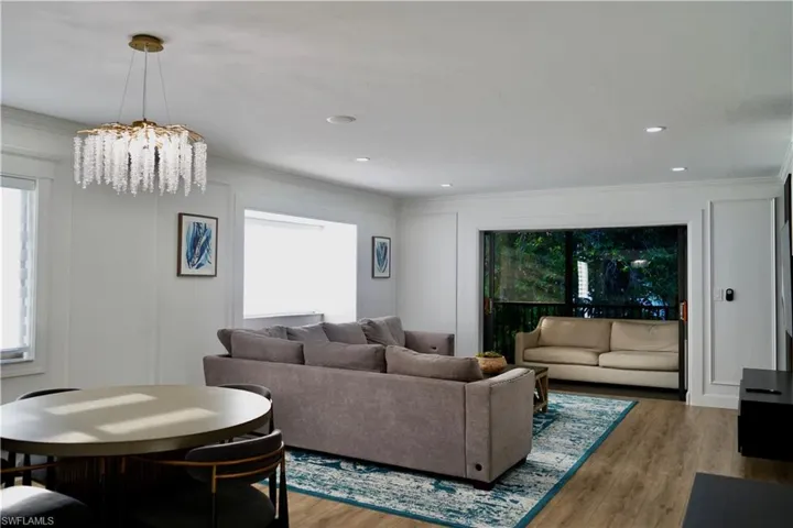 910  Vanderbilt Beach  RD, Naples, FL 34108