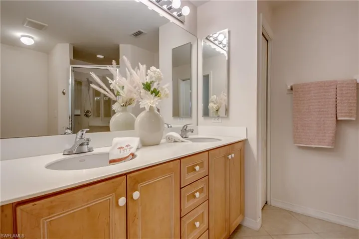 Owenr Suite