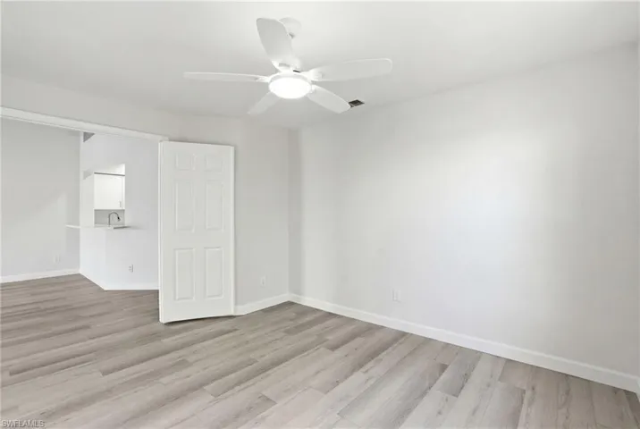 2nd bedroom, roomy