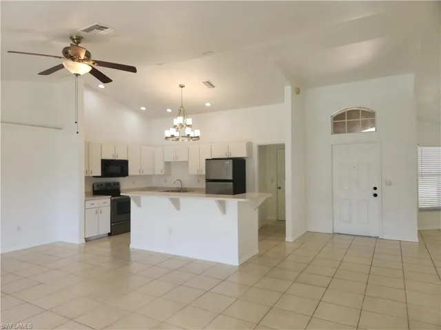 4714  Skyline  BLVD, Cape Coral, FL 33914