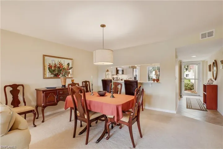 6740 Dennis Cir 103, Naples, Florida 34104