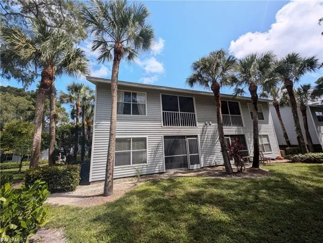 1915  Courtyard S WAY, Naples, FL 34112