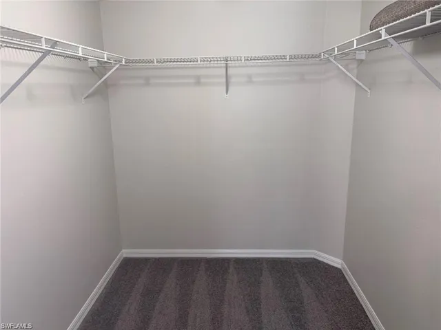 Walk in closet
