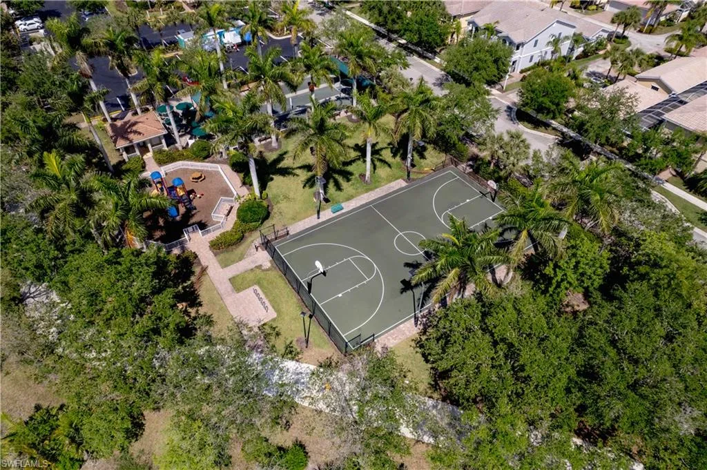 28260 Villagewalk CIR, Bonita Springs, FL 34135,225034180