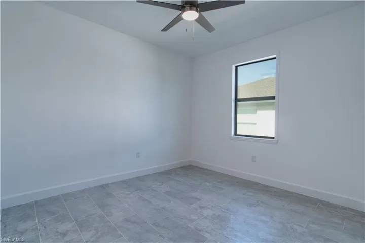 3759  Washington  AVE, Fort Myers, FL 33916