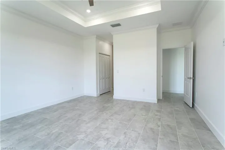 3759  Washington  AVE, Fort Myers, FL 33916