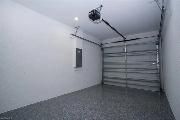 3759  Washington  AVE, Fort Myers, FL 33916