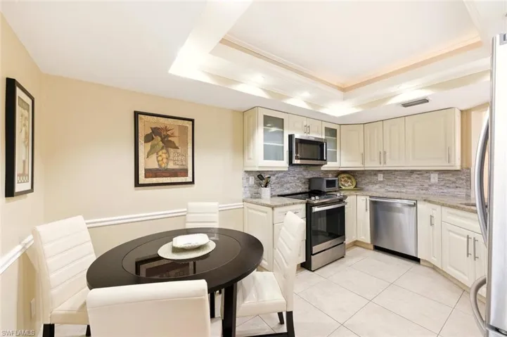 583  Beachwalk  CIR, Naples, FL 34108