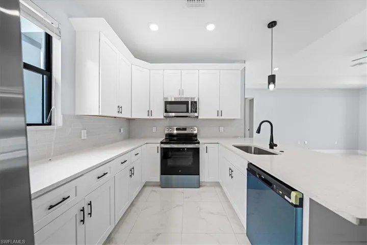 224 Chiquita Blvd N, Cape Coral, Florida 33993