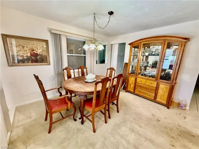 4 Desert Ash Ct, Lehigh Acres, Florida 33936