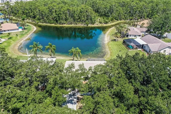 18989  Cypress View  DR, Fort Myers, FL 33967