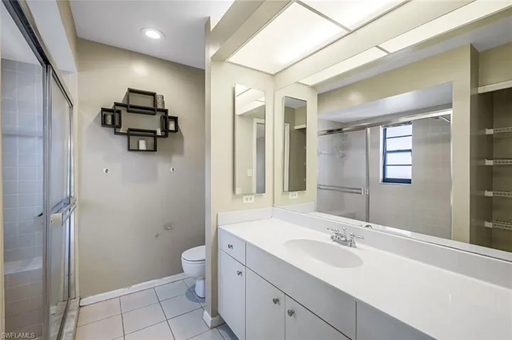 18989  Cypress View  DR, Fort Myers, FL 33967