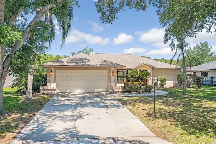 18989  Cypress View  DR, Fort Myers, FL 33967