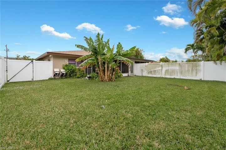4212 Se 19th Pl A, Cape Coral, Florida 33904