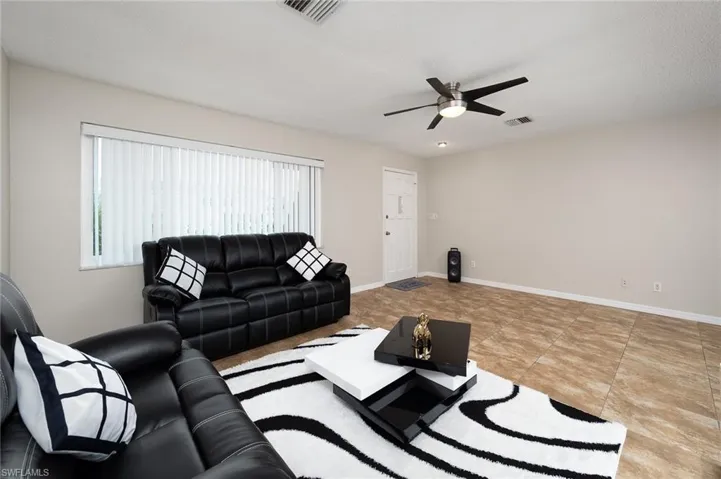 4212 Se 19th Pl A, Cape Coral, Florida 33904