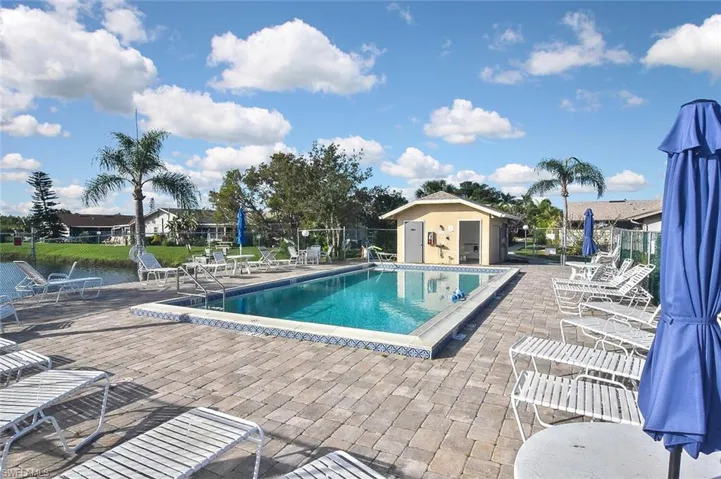 15415  Crystal Lake  DR, North Fort Myers, FL 33917