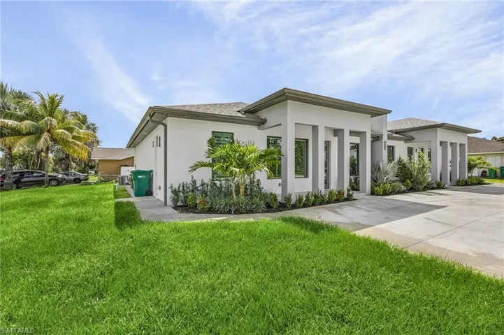 2378  Hunter  BLVD, Naples, FL 34116