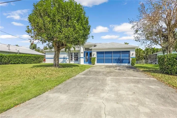 923 SW 37th  TER, Cape Coral, FL 33914