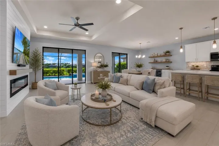 3943 Black Eagle Ln, Fort Myers, Florida 33966