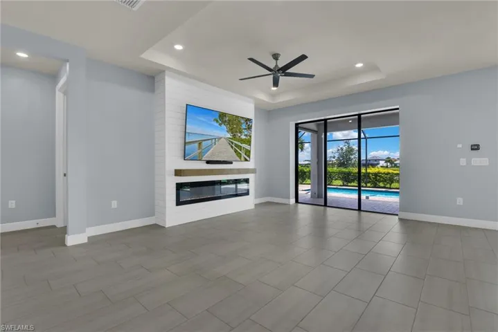3943 Black Eagle Ln, Fort Myers, Florida 33966