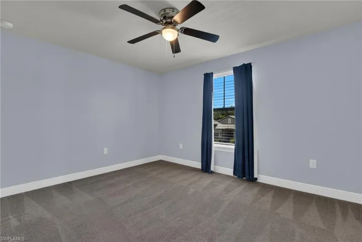 3943 Black Eagle Ln, Fort Myers, Florida 33966