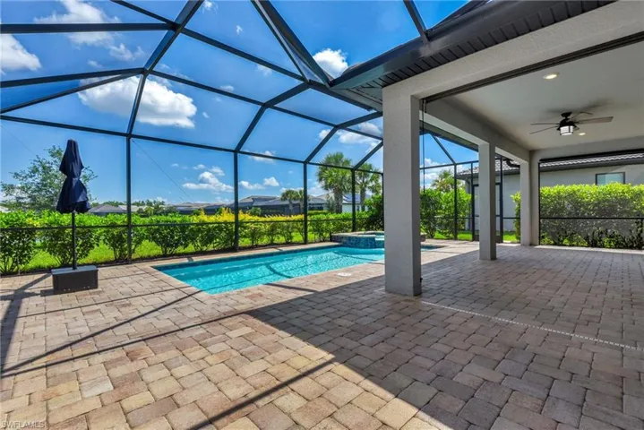 3943 Black Eagle Ln, Fort Myers, Florida 33966