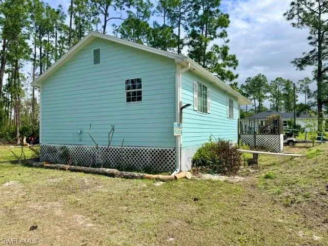 3507 9th St, Lehigh Acres, Florida 33972