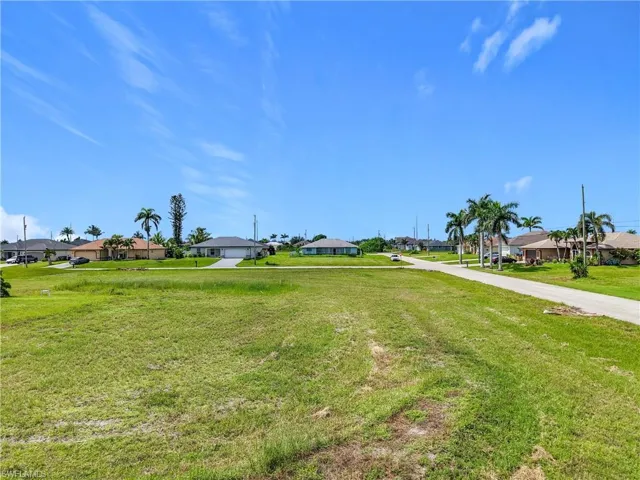 229 Nw 9th Ter, Cape Coral, Florida 33993