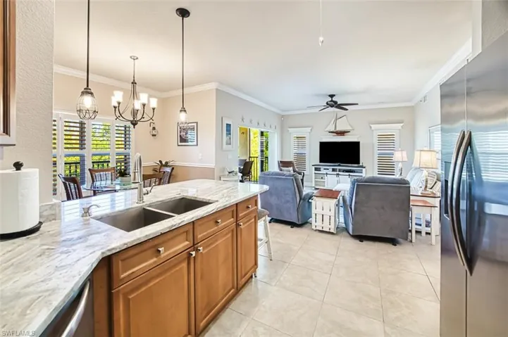 10090 Lake Cove Dr # 101, Fort Myers, Florida 33908
