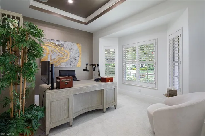 8037 Vera Cruz Way, Naples, Florida 34109