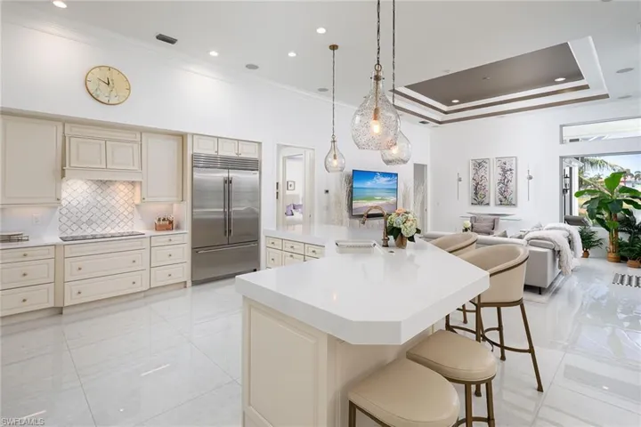 8037 Vera Cruz Way, Naples, Florida 34109