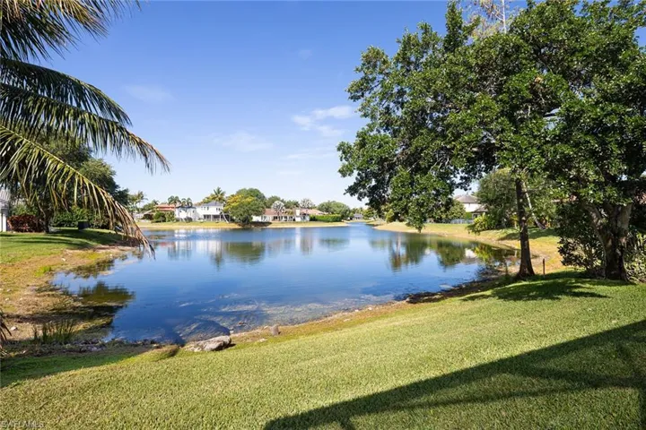 8037 Vera Cruz Way, Naples, Florida 34109