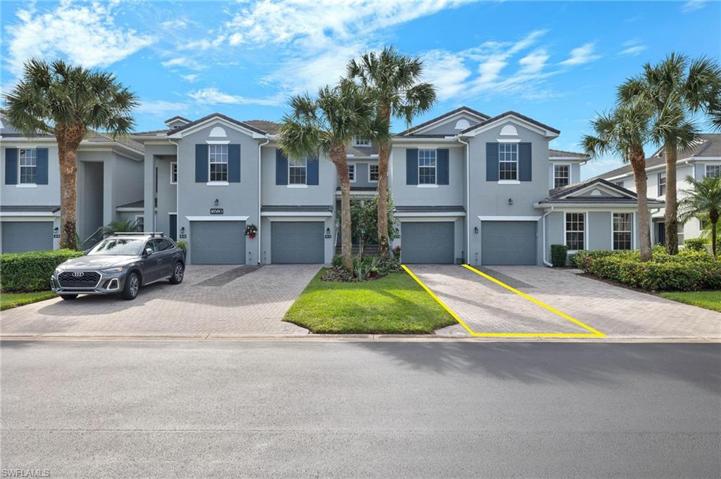 Come & enjoy an active or relaxing lifestyle. This community is perfect for both!