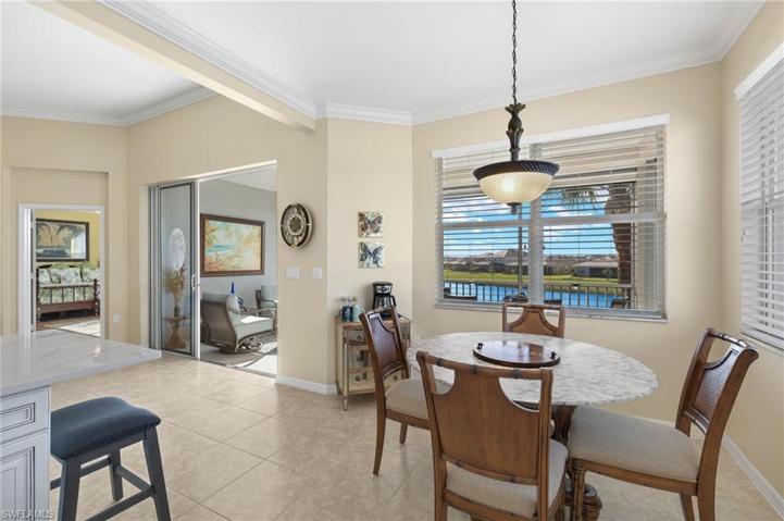 The kitchen dining area offers amazing views