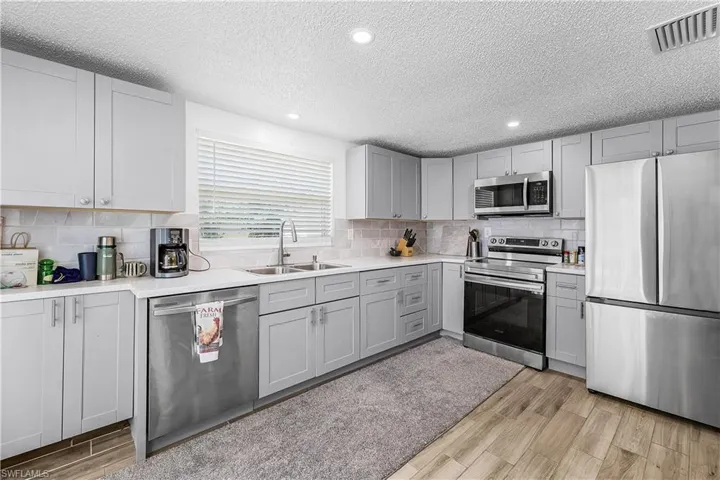 7257 Victory Rd, Bokeelia, Florida 33922