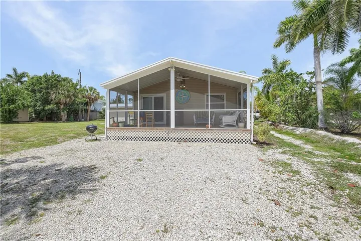 7257 Victory Rd, Bokeelia, Florida 33922