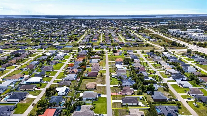 1809 Sw 26th St, Cape Coral, Florida 33914