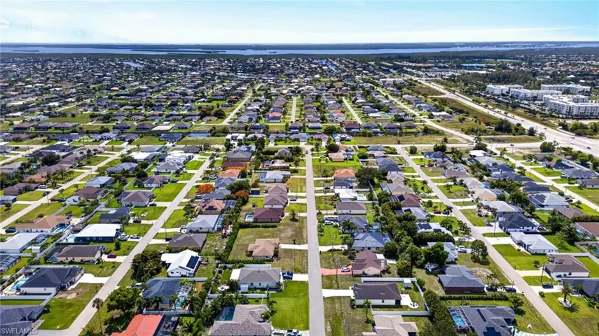 1809 Sw 26th St, Cape Coral, Florida 33914