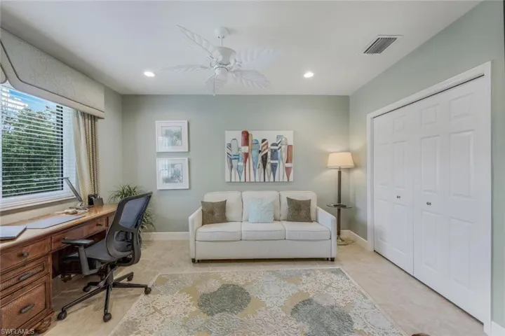 Office or 4th bedroom