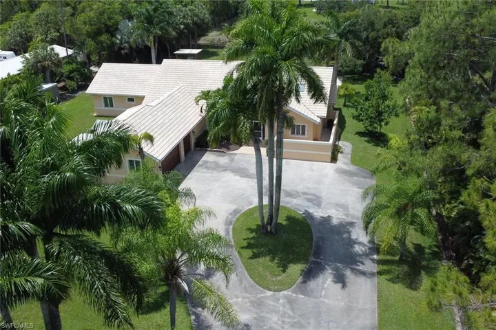 6020 Green Blvd, Naples, Florida 34116