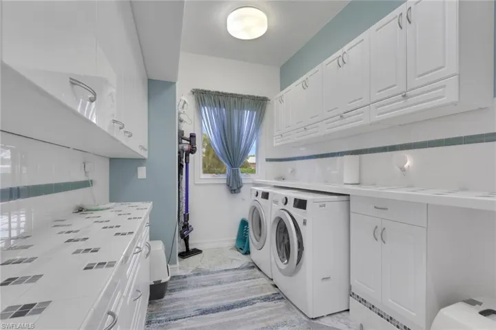 6020 Green Blvd, Naples, Florida 34116